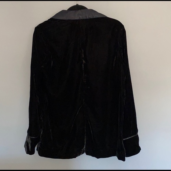 Free People  |  Black Velvet Blazer - Picture 5 of 6